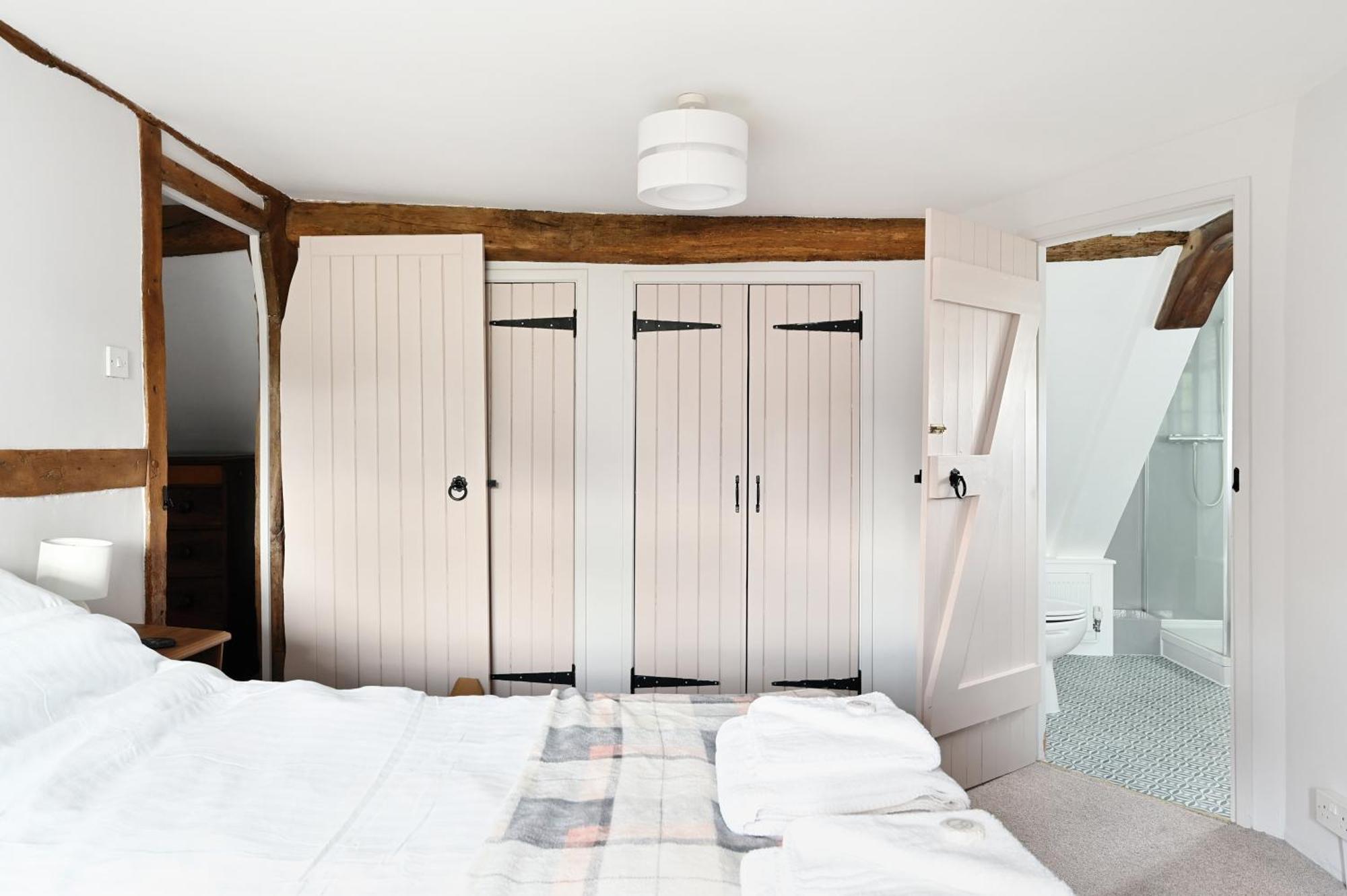 Villa Walnut Tree House Rustington Esterno foto